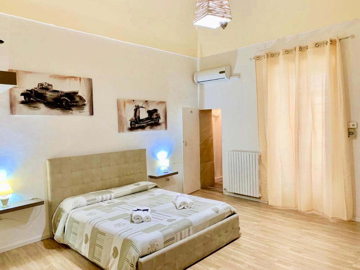 Via Conserva 27 Brindisi Bagian luar foto